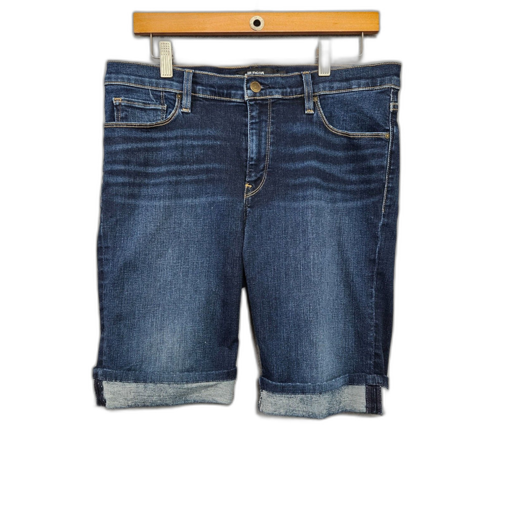 Hudson Sz 12 Amelia Shorts Bermuda Legnth Jean Shorts Dark Wash High Rise Cuffed